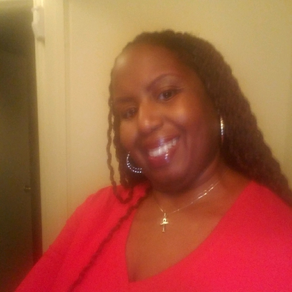 Meet your Posher, Tonya